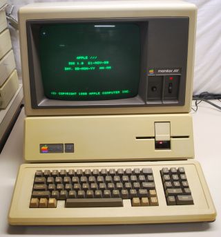 Apple III Computer Apple III Monitor - VERY RARE 2