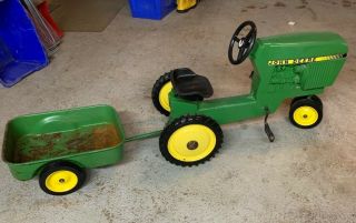 RARE Vintage ERTL John Deere Pedal Tractor Toy w/ Wagon Model 520 USA 2