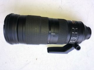 Nikon 200 - 500mm F/5.  6e Ed Af - S Vr Nikkor Lens Rarely