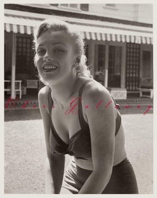 Vintage 1950s Marilyn Monroe Sexy Swimsuit Earl Leaf 11 X 14 Rare Photo