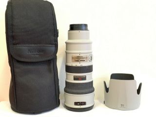 Rare Light Gray Nikon Nikkor 70 - 200mm F/2.  8 Vr Af - S G Fx Full Frame Lens