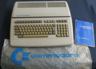 Rare Vintage " Commodore 610 " Computer (vgc)