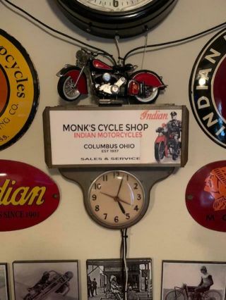 Rare Vintage Indian Motorcycle Dealer Only Neon Clock