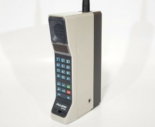 Motorola Dynatac Pulsar Thick - Mobile Phone Brick Cell Vintage Retro Rare