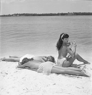 Rare Unpublished Bettie Page 1954 Camera Negative Bunny Yeager Beach