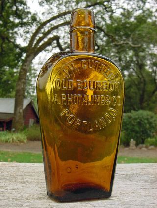Extremely Rare Western " Cutter / Old Bourbon / Portland " Golden Amber Flask