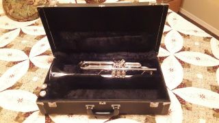 Donald E.  Getzen Signature Edition Silver Plated Trumpet Very Rare