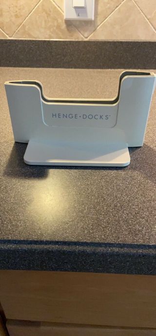 Henge Dock For 11 " Macbok Air,  Model Hd01vb11mba (rare,  Hard To Find)