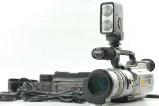 [rare Near Mint] Sony Dcr Vx2000 Silver Digital Video Camera Recorder From Japan