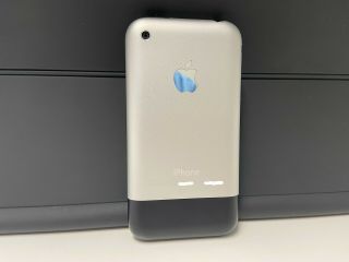 Apple iPhone 1st Generation 4GB RARE iPhoneOS 1.  0 Capable 2