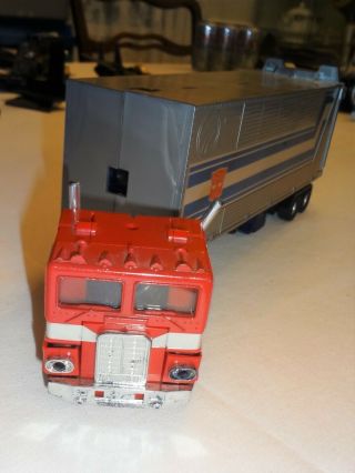 Vintage 1984 G1 Transformers Optimus Prime Autobot Leader Cab And Trail
