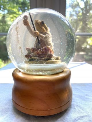 Rare Beatrix Potter " The Tale Of Mr.  Jeremy Fisher” Musical Snow Globe