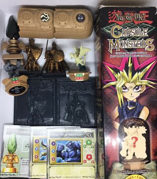 Yu - Gi - Oh Capsule Monsters 5 Figurines And 3 Cards Set 2005 Discountinued Rare