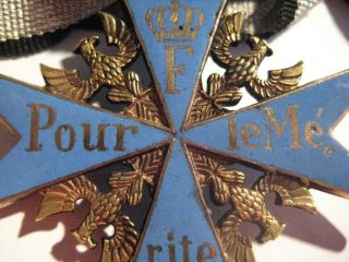 Pour le Merite oak leaves 800 combat medal WWI pilot award rare hard enamel 1914 3