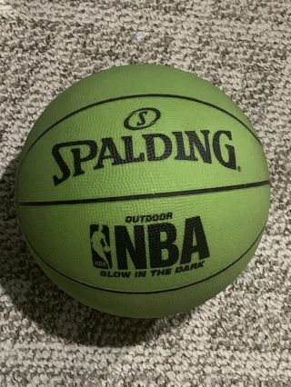 Vintage Spalding Nba Outdoor Glow In The Dark Basketball Rare