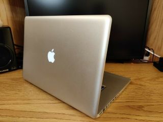 Rare Apple MacBook Pro (17 - inch,  Late 2011) 2.  5GHz Intel Core i7,  8GB 240GB SSD 2