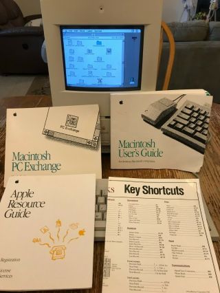 Rare Vintage Macintosh Color Classic M1600,  8MB RAM,  80MB HDD with documents 2