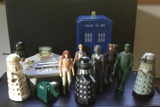 Dr Doctor Who Dapol Action Figure Tardis Playset Daleks Ice Warrior Console