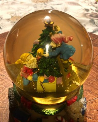 Rare Musical Hand Painted Water Snow Globe Deck The Halls Elves Decorating Tree 2