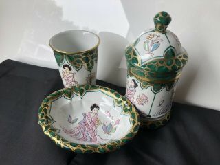 Vintage Rare Sherle Wagner Chinoiserie Green And Gilt Border Porcelain Bath Set