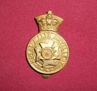 Ww I British Army Military Cap Badge Royal Malta Artillery Regiment Rare H2find
