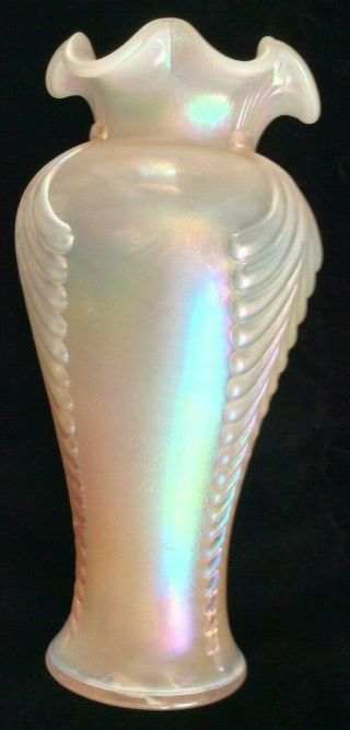 RARE FENTON PINK CHAMPAGNE OPALESCENT IRIDESCENT FEATHER VASE 11 