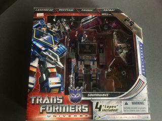 Hasbro Transformers Universe 2009 Sdcc 25th Anniversary Soundwave With Cassettes