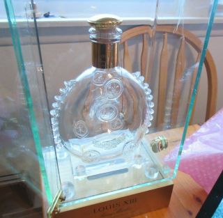 Rare Remy Martin Louis Xiii Champagne Cognac Crystal Bottle In Lighted Case