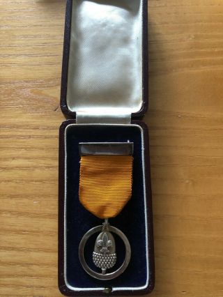 1945 Uk/british Boy Scout 2nd Issue Silver Acorn Medal W/ Fleur De Lys Very Rare