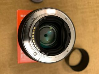 Sony SEL 85mm F/1.  8 FE Lens - - Rarely 3