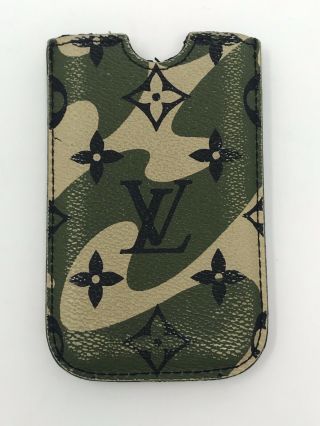 Louis Vuitton Takashi Murakami Monogramouflage Iphone Case Rare Monogram Virgil