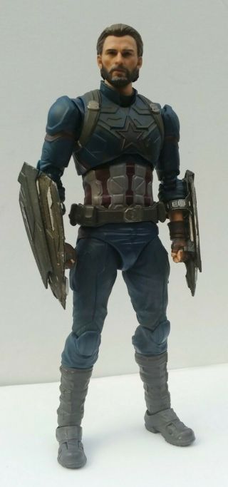 Bandai S.  H.  Figuarts Marvel ' s Avengers Infinity War Captain America AUTHENTIC 3