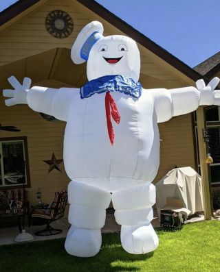 Rare Gemmy Airblown Inflatable Colossal Stay Puft From Ghostbusters 13 Feet Tall