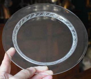 Lovely And Rare Vintag Lalique Saint Hubert 8 1/2 " Luncheon Plate 4 Eight Total