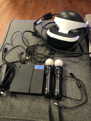 Playstation 4 Vr Console Bundle With 2 Controllers Rarely