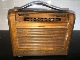 Rare Vintage Philco Model 46 - 350 Leather/wood Am Tube Radio - Turns On