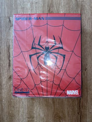 Mezco One:12 Collective Classic Spider - Man Action Figure