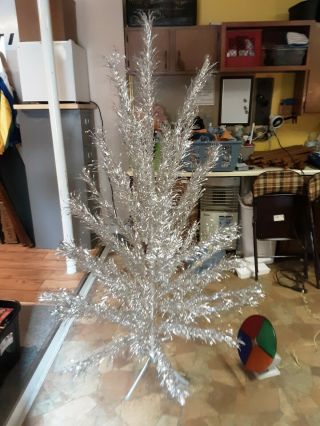 Vintage Rare Evergleam Stainless Aluminum Christmas Tree 6 Ft With Color Wheel