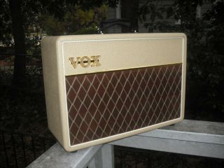 Vox Ac10 Amp Rare Tan No Longer Made W/ Cover