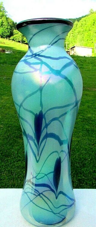 Fenton Rare Glass Dave Fetty Robin Egg Blue Hanging Hearts 15/250 13.  5 " H Vase