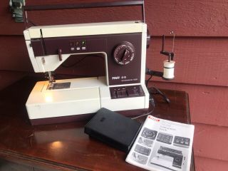 Vintage Pfaff Synchrotronic 1229 Sewing Machine German Made Case Rare