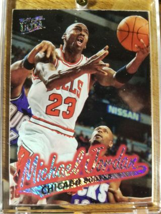 1996 - 97 Fleer Ultra Michael Jordan Platinum Medallion P16 Rare Sp