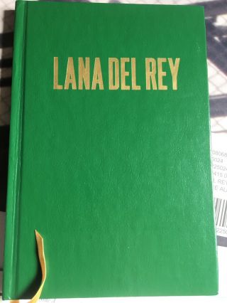 Ultra Rare Lana Del Rey Lyric Book Green Endless Summer Tour Condtion