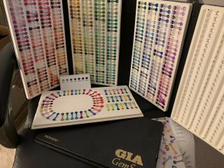 Pantone - Gia Gemset Color And Hue Wheel - Very Rare