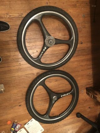 Rare Vintage Spin Tri Spoke Carbon 26 " Clincher 8 9 10 Speed Wheel Set