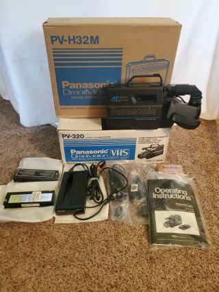Rare Panasonic Omnimovie Pv - 320 Vhs Hq Video Camcorder With Camera Case Wow