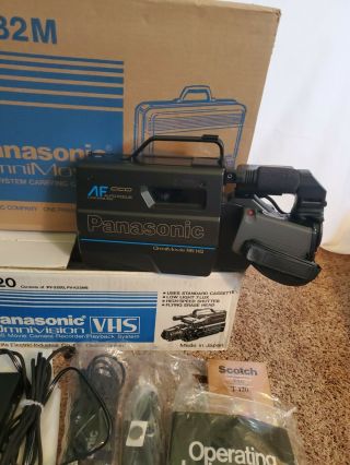 RARE Panasonic OmniMovie PV - 320 VHS HQ Video CamCorder with Camera Case WOW 3