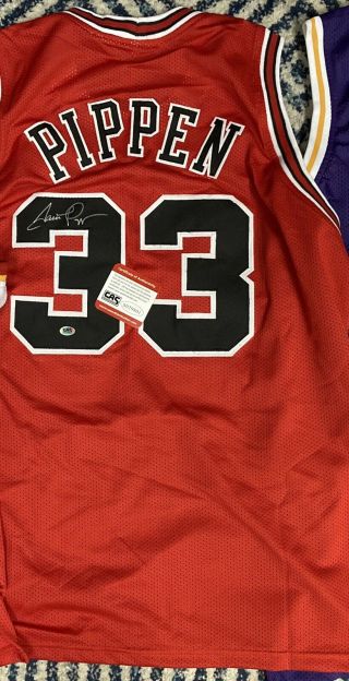 Rare Scottie Pippen Signed Custom Bulls Jersey With