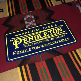 Pendleton Aztec King Wool Blanket & Metal Sign Rare 64” Beaver State Bundle Vtg