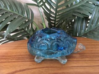 Rare Vintage L.  E.  Smith Glass Co.  Aqua Blue Turtle Glass Candle Holder